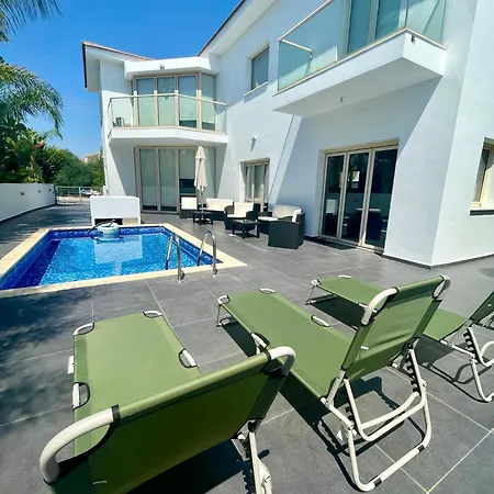 Lydia's Villa Protaras